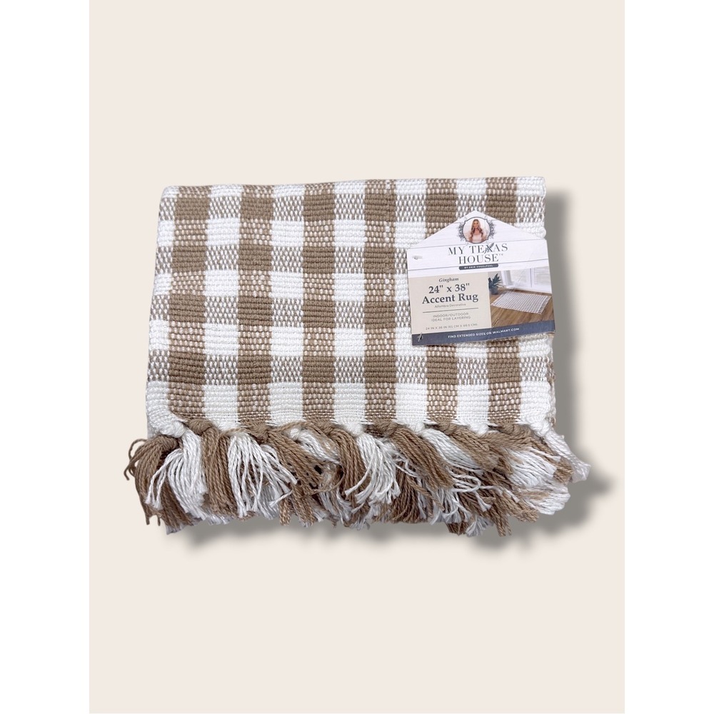 My Texas House Taupe Gingham Fringe Indoor/Outdoor Layering Rug, 24x38 - Picture 7 of 8